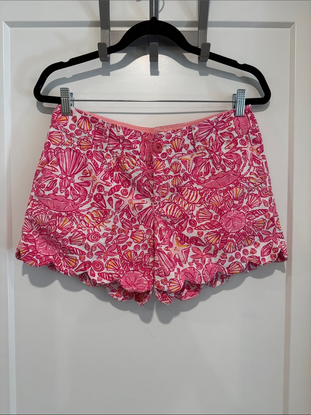 Lilly Pulitzer Pink Seashell Print 12” Shorts